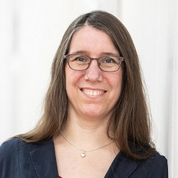 Porträt von Eva Harst